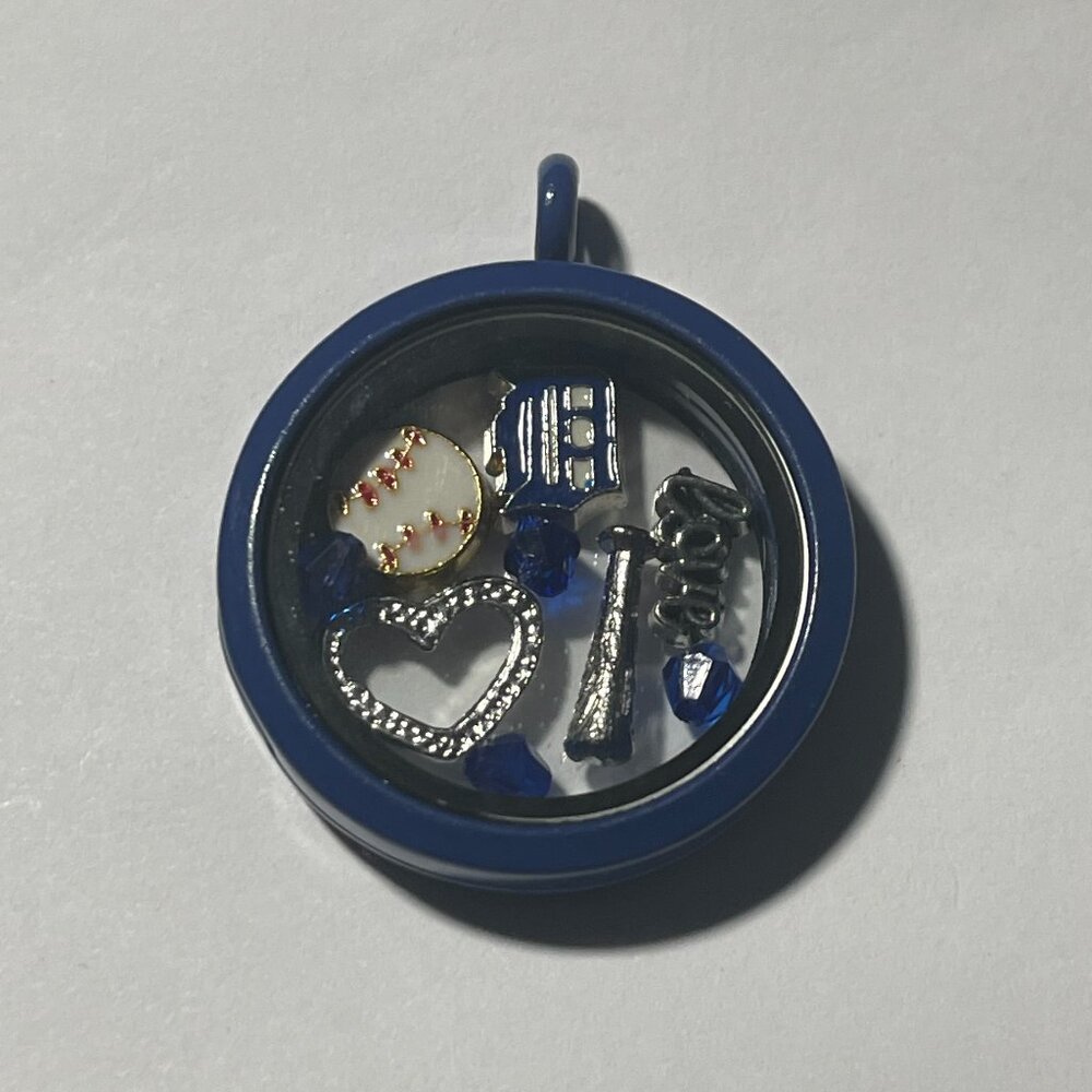 Detroit Tigers MLB Memory Charm Locket w/ 22 IN chain NEW
